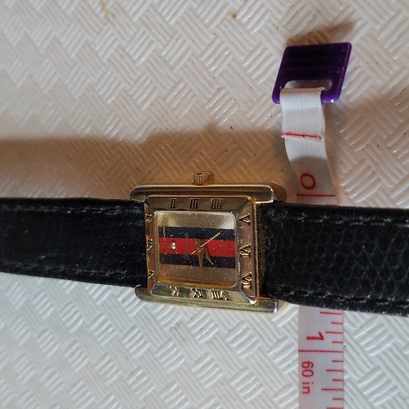 Renica watch - Picture 3 of 3